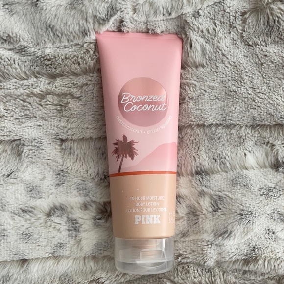 Victoria’s Secret Bronzed Coconut bundle - Picture 5 of 9